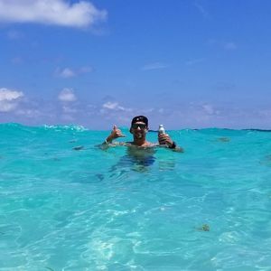 Meet your Posher, Sticks